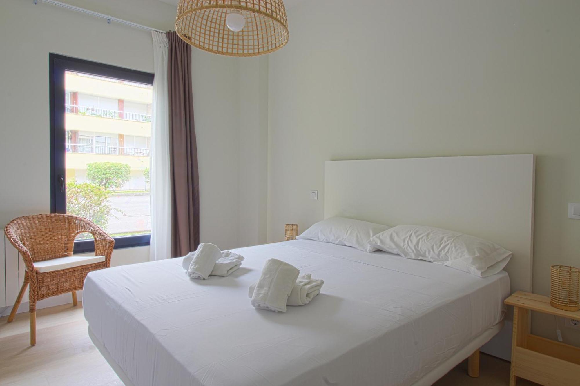 סן ויסנטה דה לה ברקרה Apartamentos Costa Meron מראה חיצוני תמונה