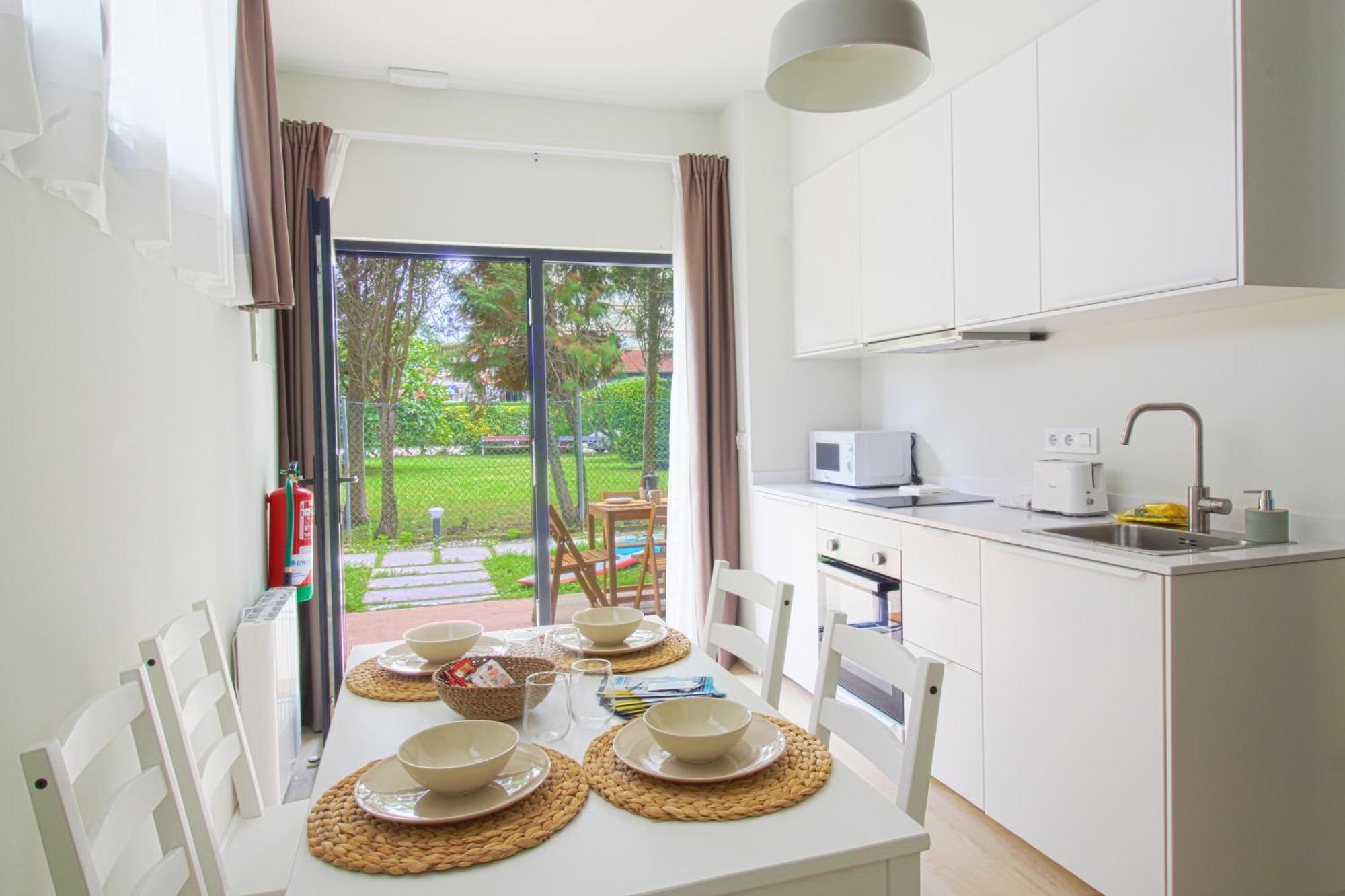 סן ויסנטה דה לה ברקרה Apartamentos Costa Meron מראה חיצוני תמונה