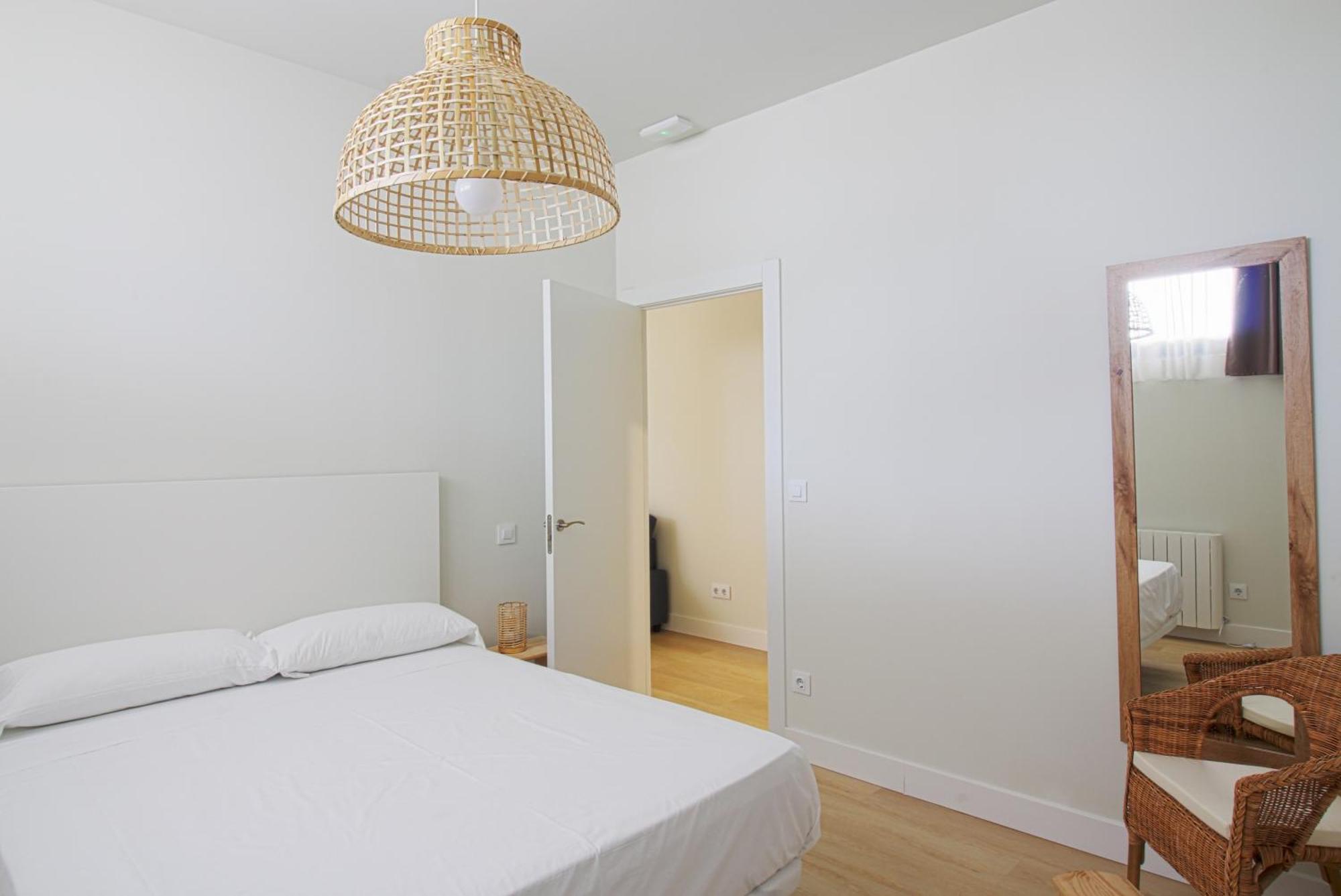 סן ויסנטה דה לה ברקרה Apartamentos Costa Meron מראה חיצוני תמונה