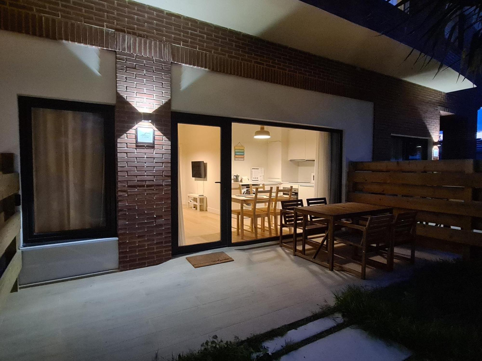 סן ויסנטה דה לה ברקרה Apartamentos Costa Meron מראה חיצוני תמונה